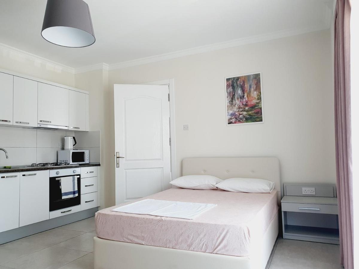 Royal Life Poseidon B Apartamento Agios Georgios  Exterior foto
