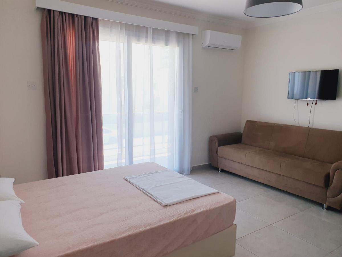 Royal Life Poseidon B Apartamento Agios Georgios  Exterior foto
