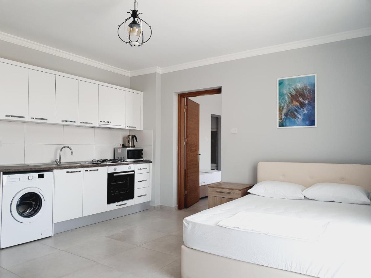 Royal Life Poseidon B Apartamento Agios Georgios  Exterior foto