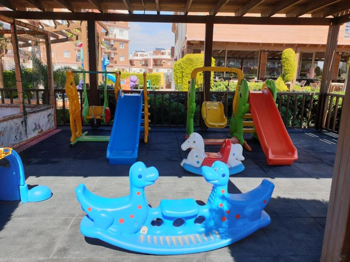 Royal Life Poseidon B Apartamento Agios Georgios  Exterior foto